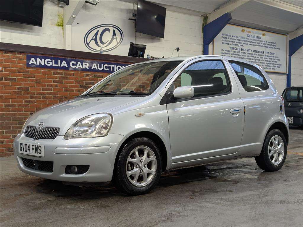 <p>2004 TOYOTA YARIS T SPIRIT AUTO</p>
