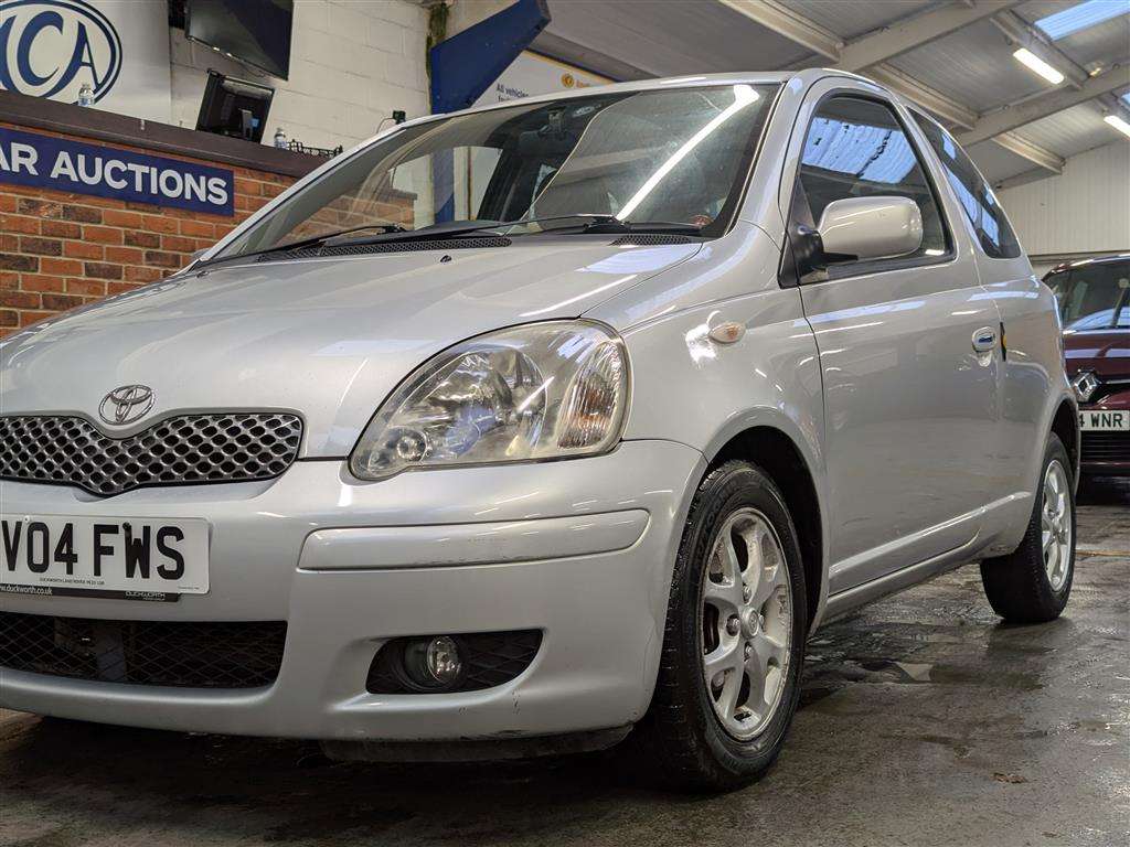 <p>2004 TOYOTA YARIS T SPIRIT AUTO</p>