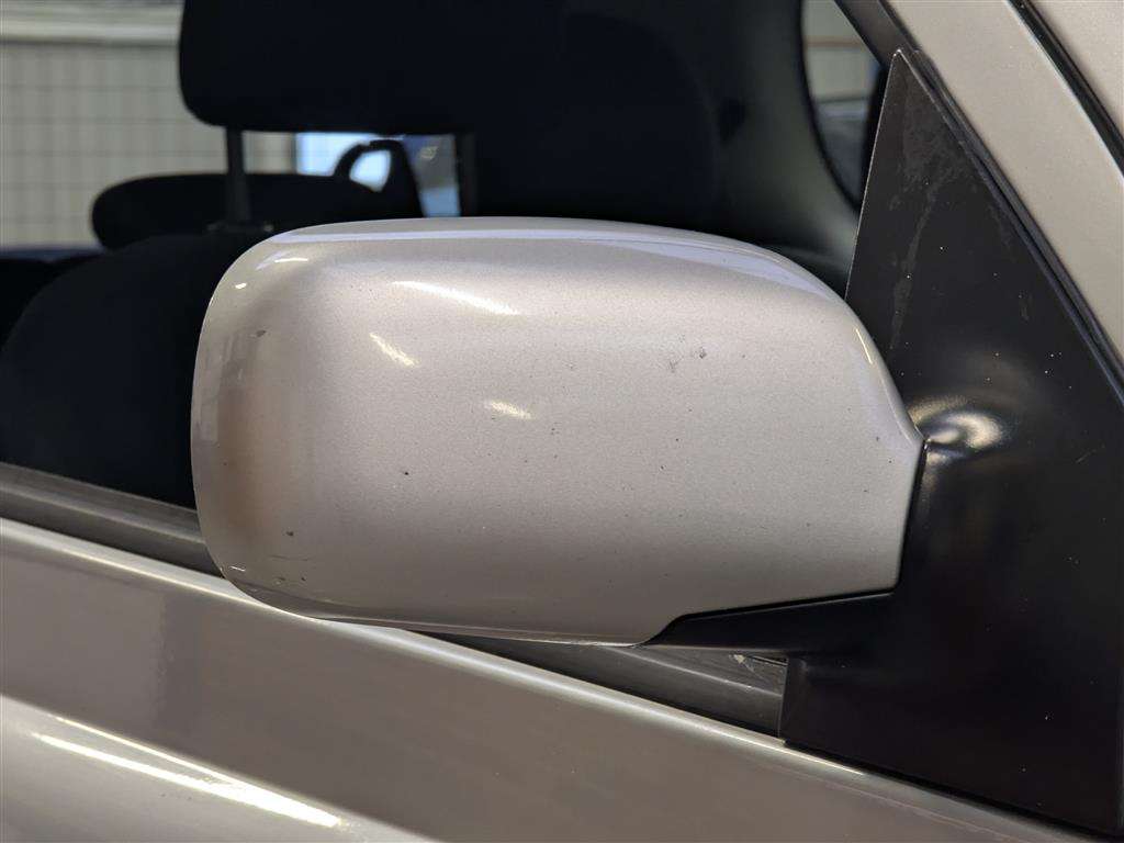 <p>2004 TOYOTA YARIS T SPIRIT AUTO</p>