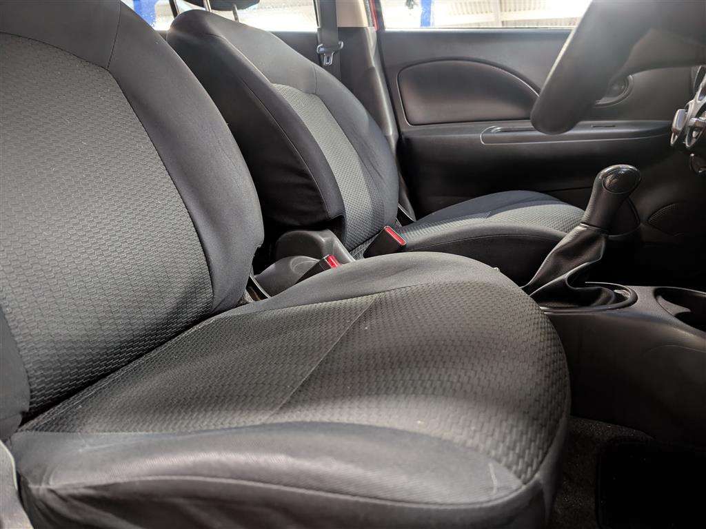 <p>2011 NISSAN MICRA VISIA</p>