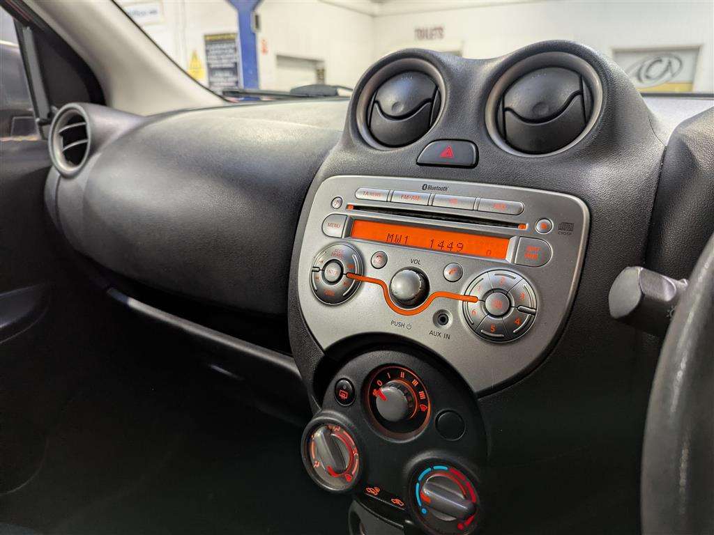 <p>2011 NISSAN MICRA VISIA</p>