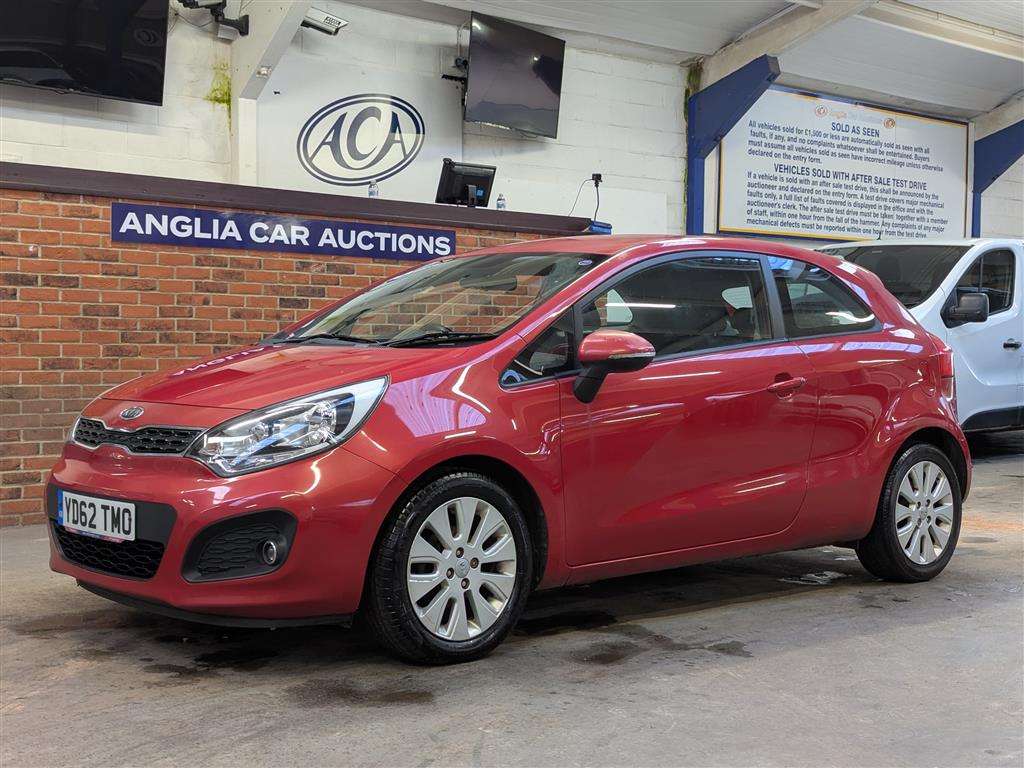 <p>2012 KIA RIO 2</p>