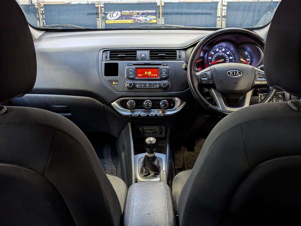 <p>2012 KIA RIO 2</p>