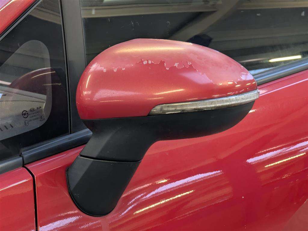 <p>2012 KIA RIO 2</p>