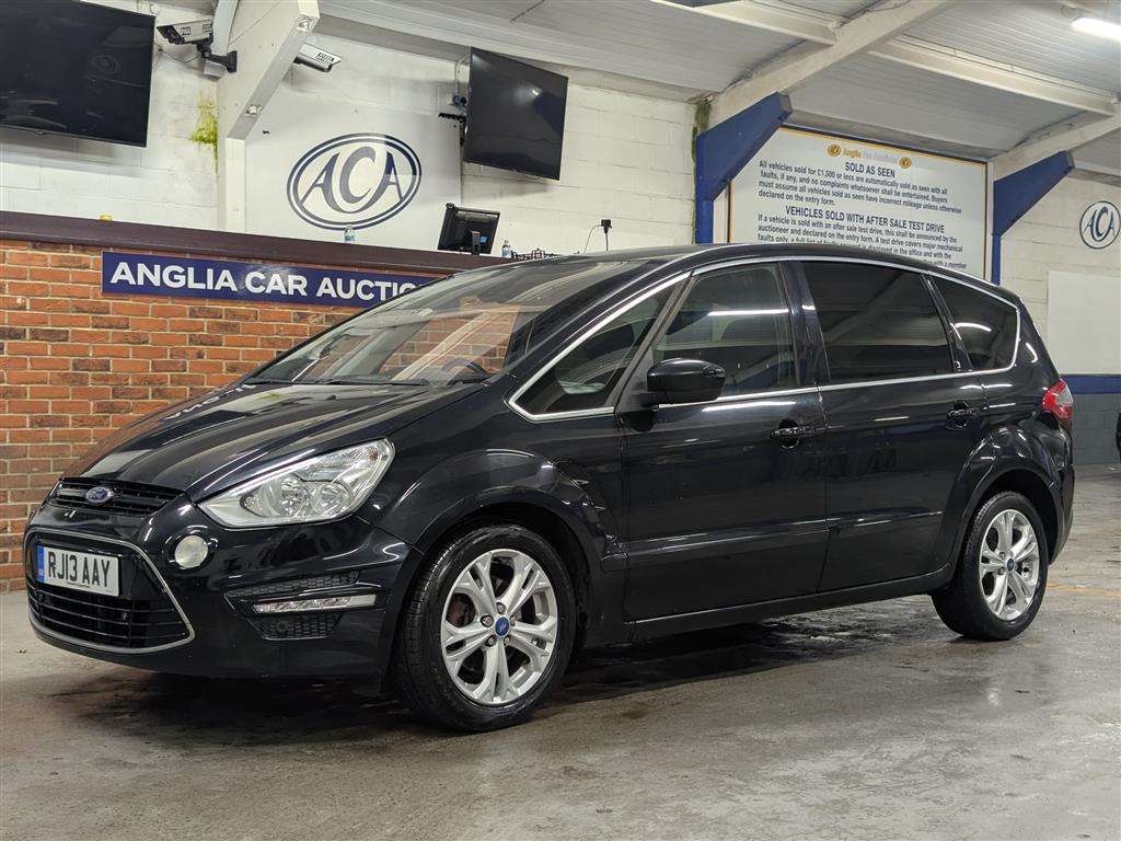 <p>2013 FORD S-MAX TITANIUM TDCI 161 AUTO</p>