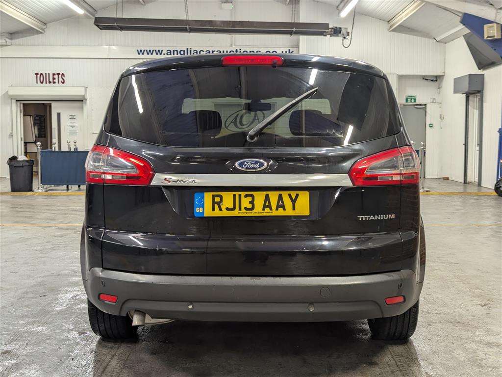 <p>2013 FORD S-MAX TITANIUM TDCI 161 AUTO</p>