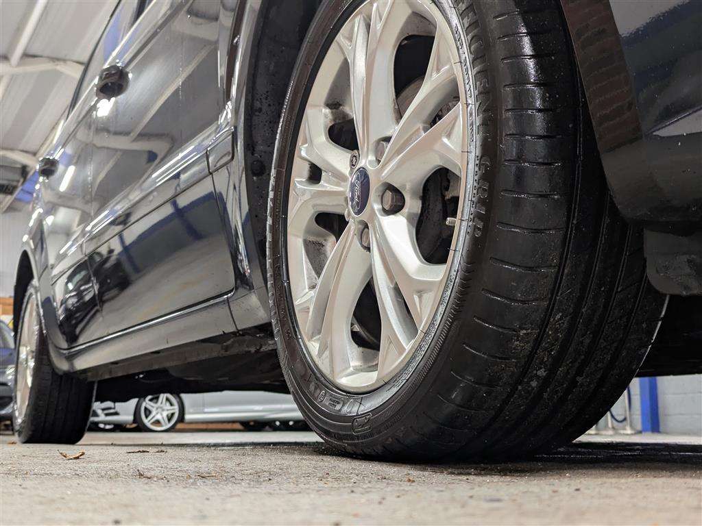 <p>2013 FORD S-MAX TITANIUM TDCI 161 AUTO</p>