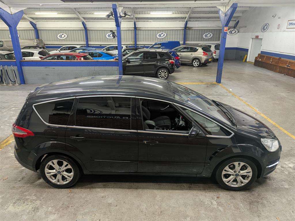 <p>2013 FORD S-MAX TITANIUM TDCI 161 AUTO</p>