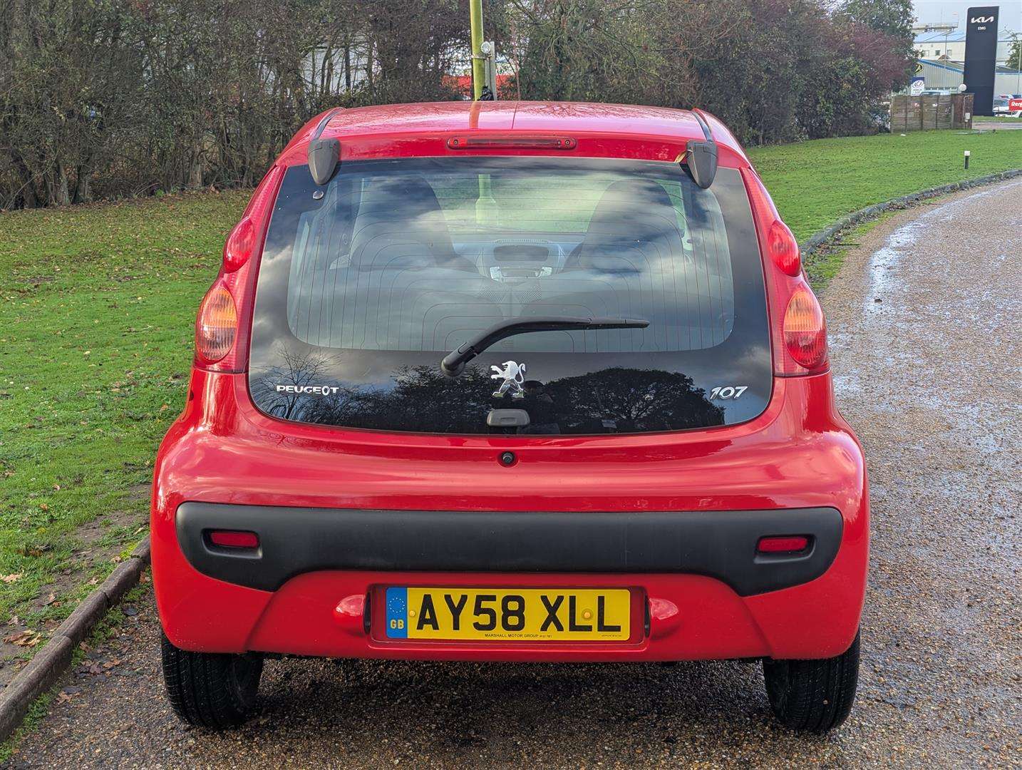 <p>2008 PEUGEOT 107 URBAN 844 MILES ONLY</p>