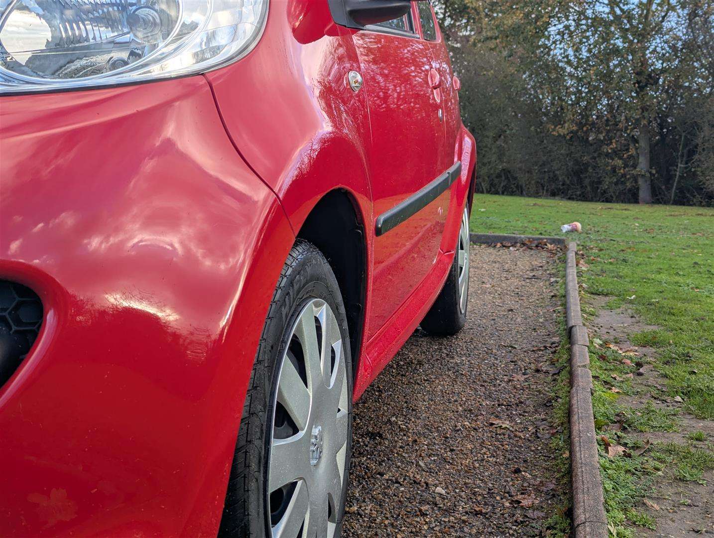 <p>2008 PEUGEOT 107 URBAN 844 MILES ONLY</p>