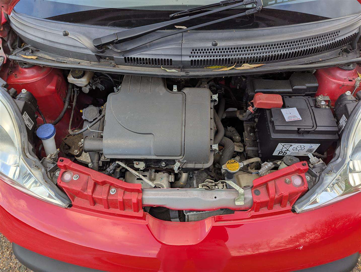 <p>2008 PEUGEOT 107 URBAN 844 MILES ONLY</p>