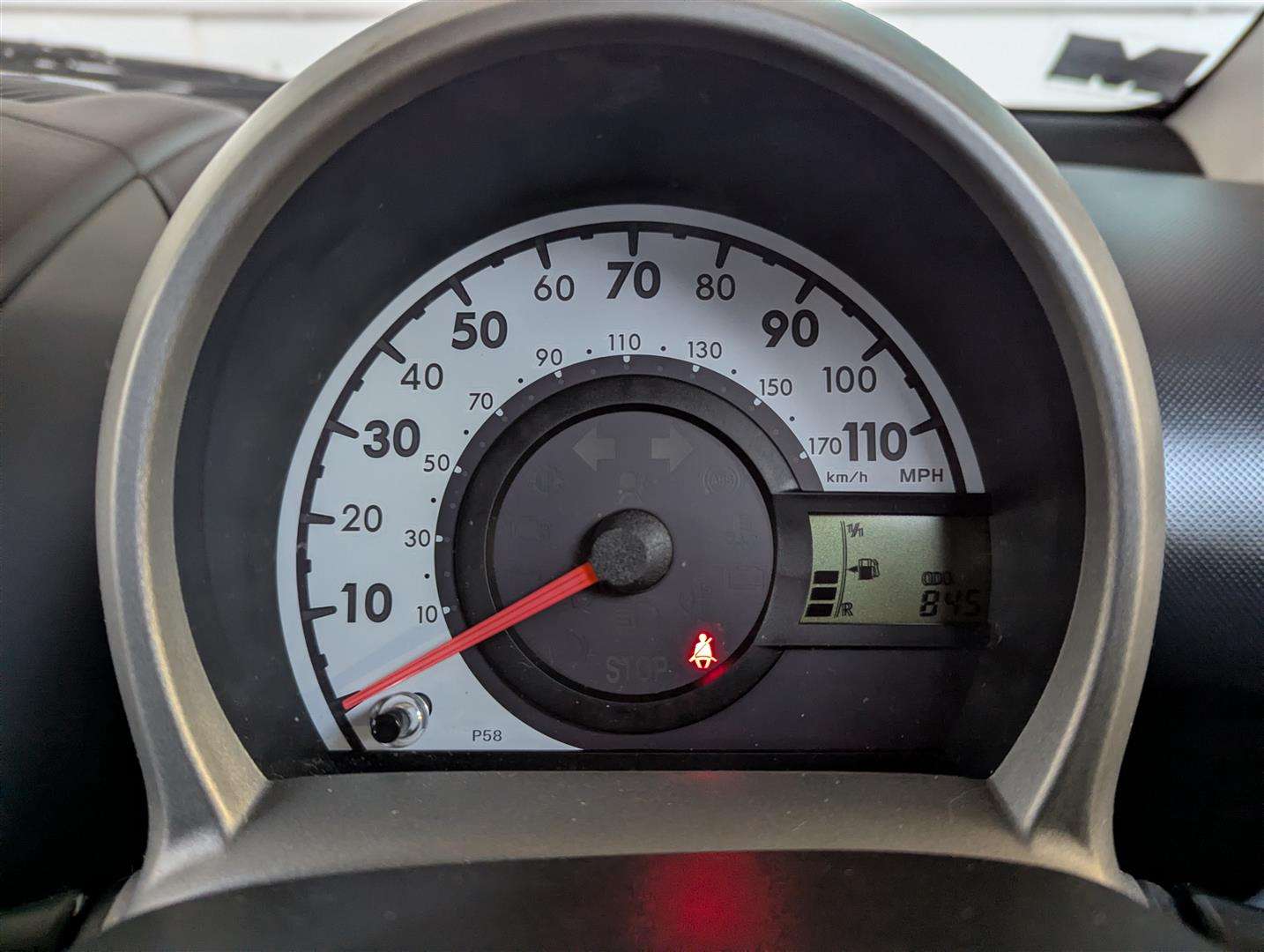 <p>2008 PEUGEOT 107 URBAN 844 MILES ONLY</p>