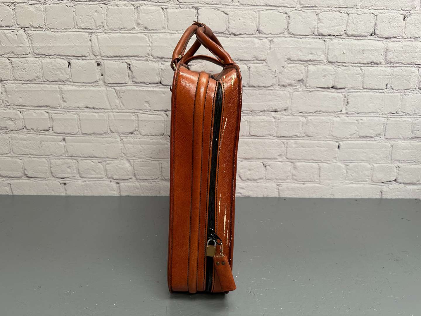 <p>FERRARI, “Testarossa” 1980's stitched leather suitcase,</p>