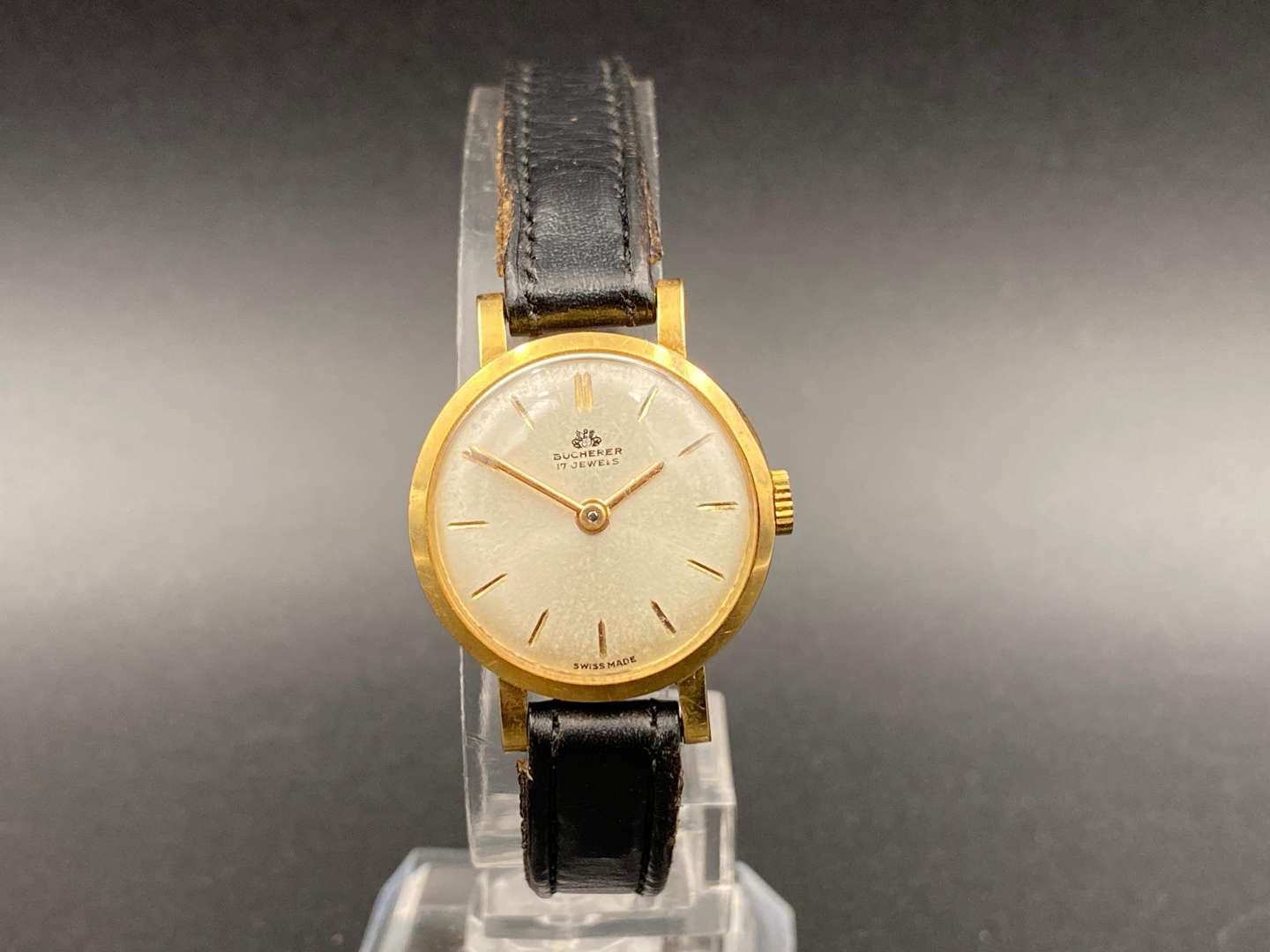 <p>BUCHERER, Swiss 18K wristwatch, 31317</p>