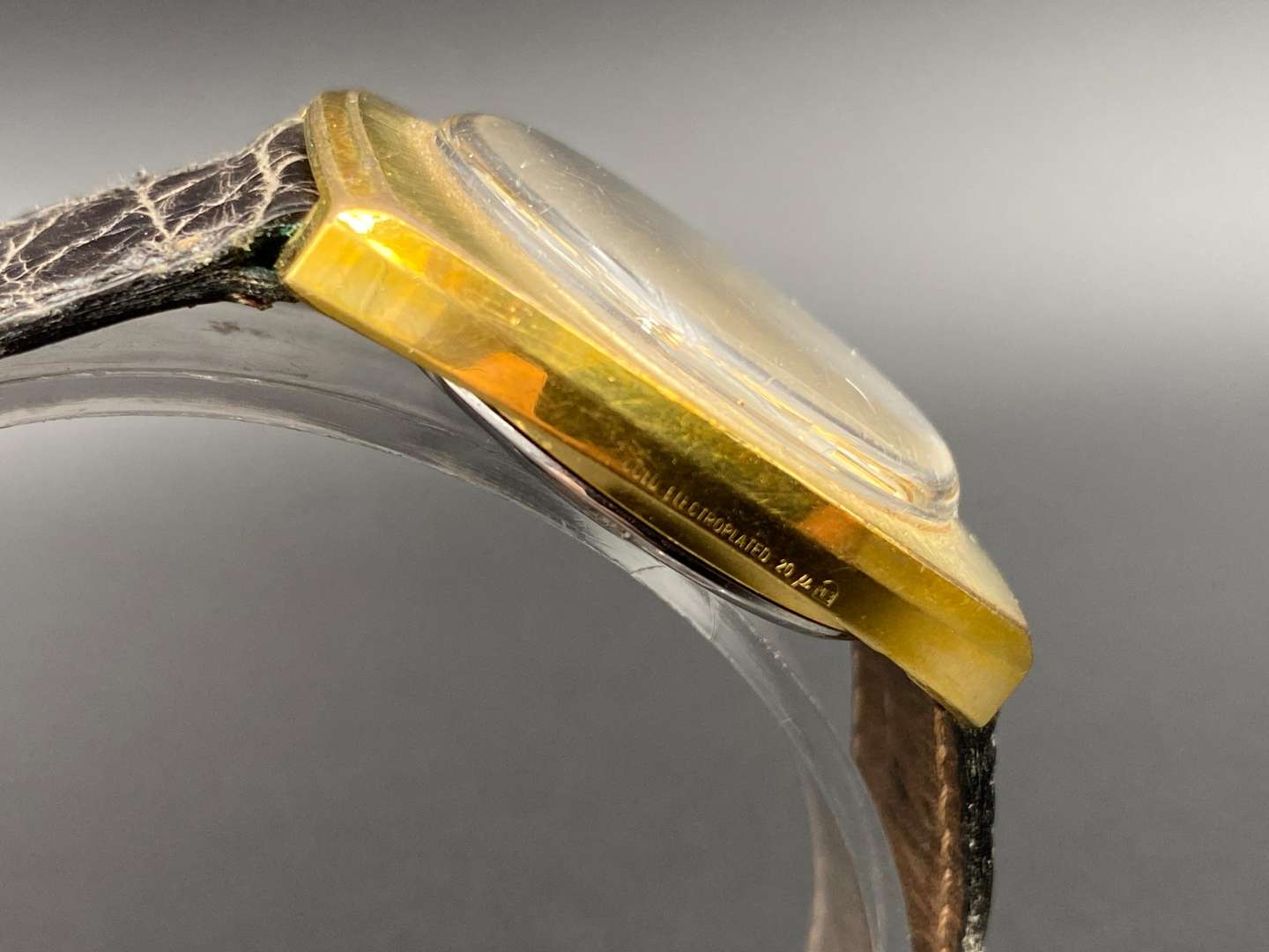 <p>CYMA by SYNCHRON, “Conquistador” a gold plated, automatic wristwatch, 58.001.44, 602611</p>