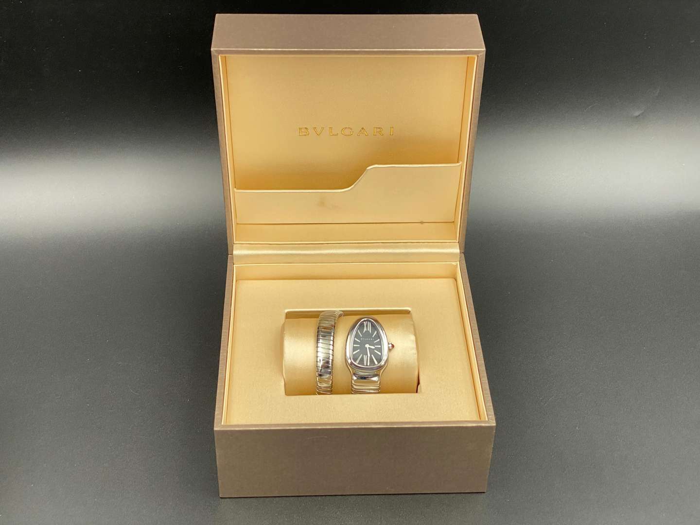 <p>BULGARI, “Serpenti” snake bracelet watch, SP35S, BUCU6WZ,</p>