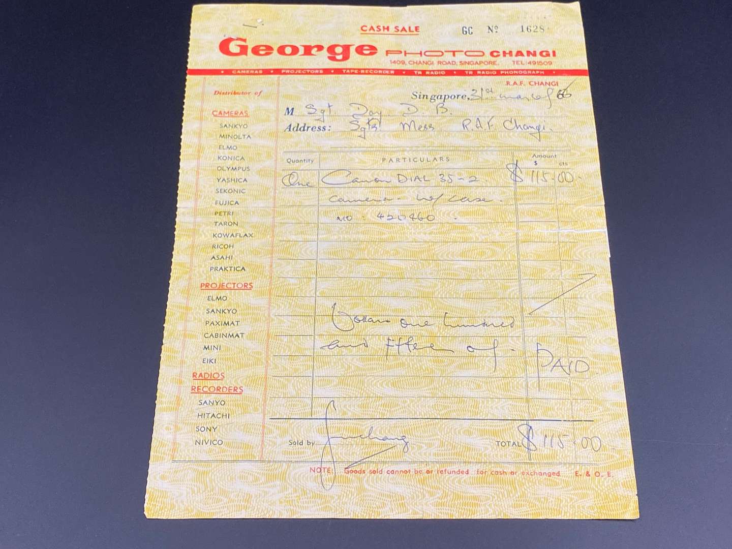 <p>CANON, Dial 35-2 Half-Frame 35mm Camera,</p>