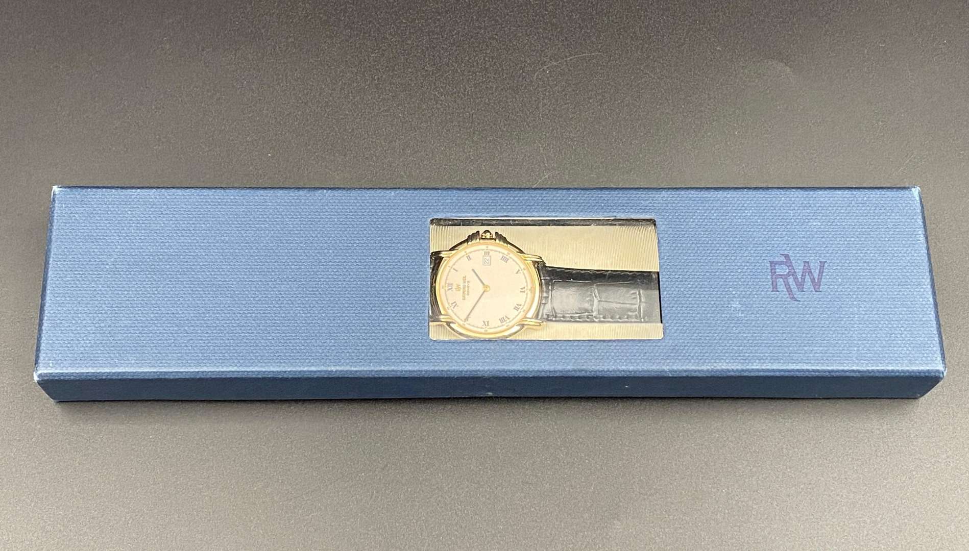 <p>RAYMOND WEIL, &nbsp;gold plated, quartz, calendar wristwatch, 9155, B205881</p>