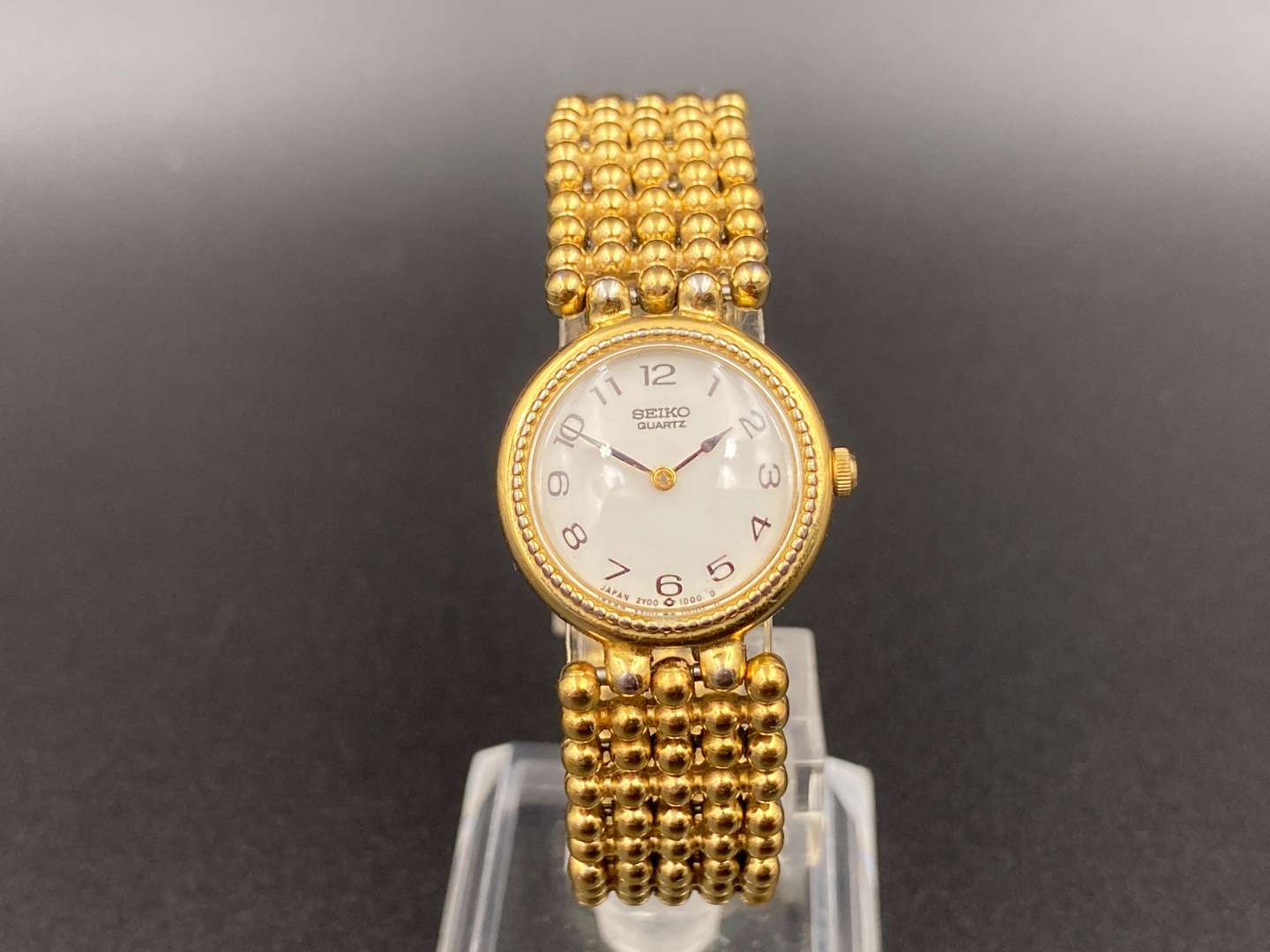 <p>SEIKO, gold plated quartz wristwatch, 7N1554</p>