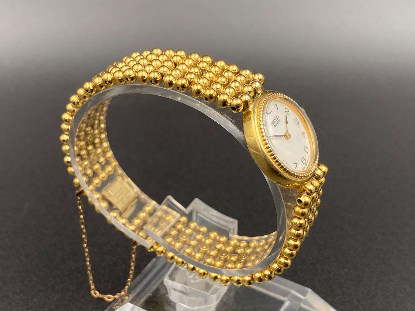 <p>SEIKO, gold plated quartz wristwatch, 7N1554</p>