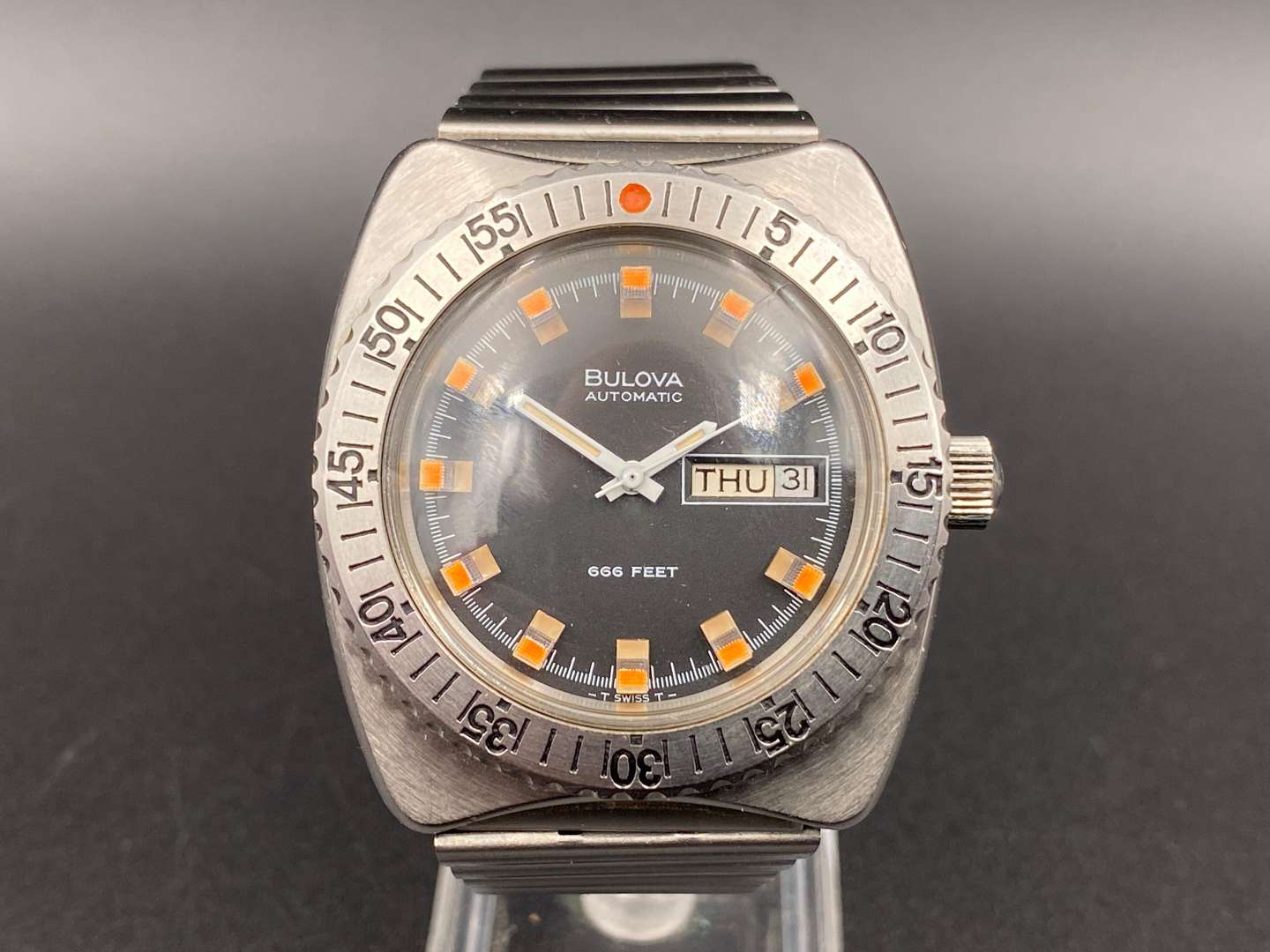 <p>BULOVA, Oceanographer, 666, stainless steel, automatic wrist watch, N3, 3614479</p>