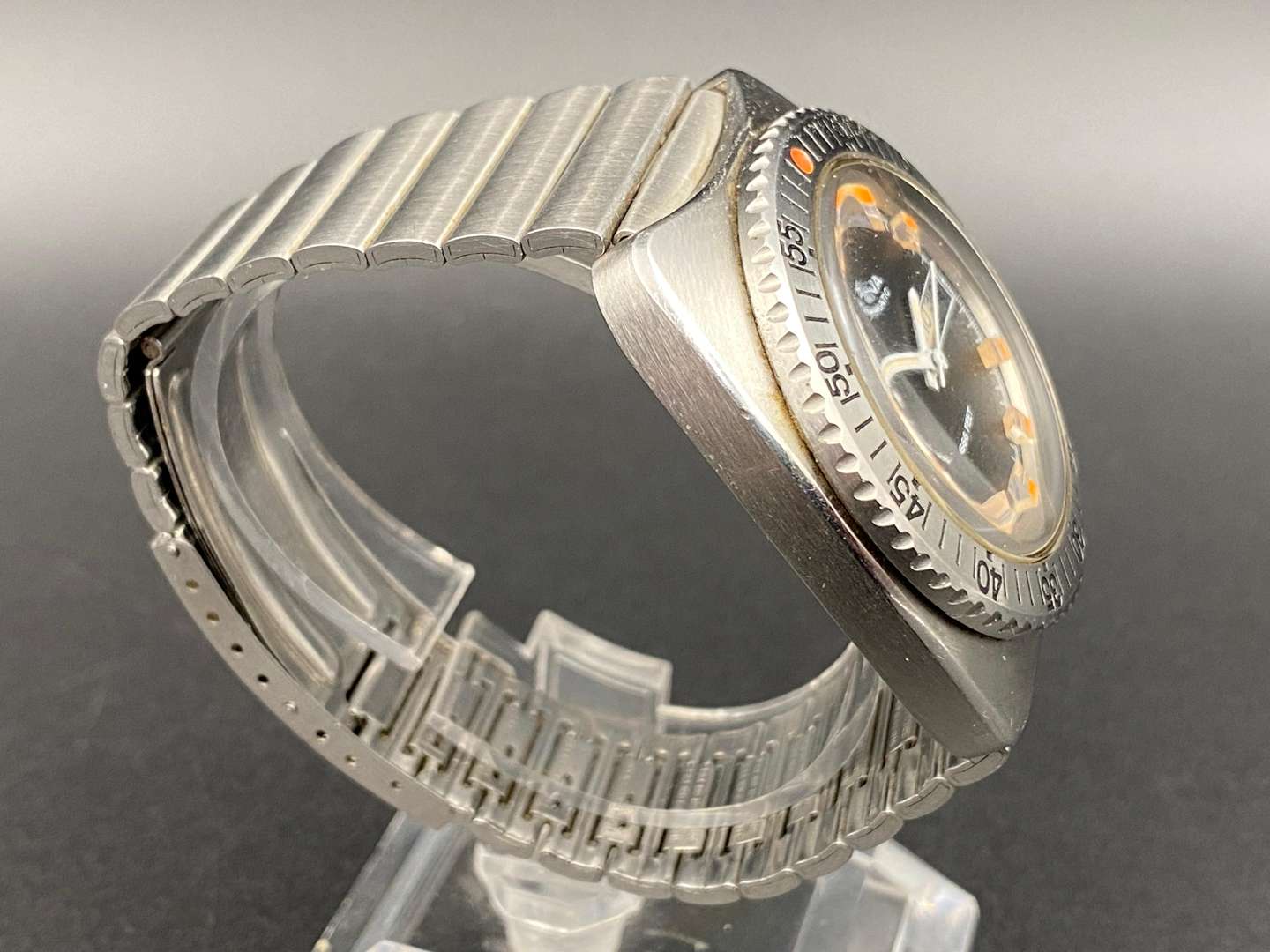 <p>BULOVA, Oceanographer, 666, stainless steel, automatic wrist watch, N3, 3614479</p>