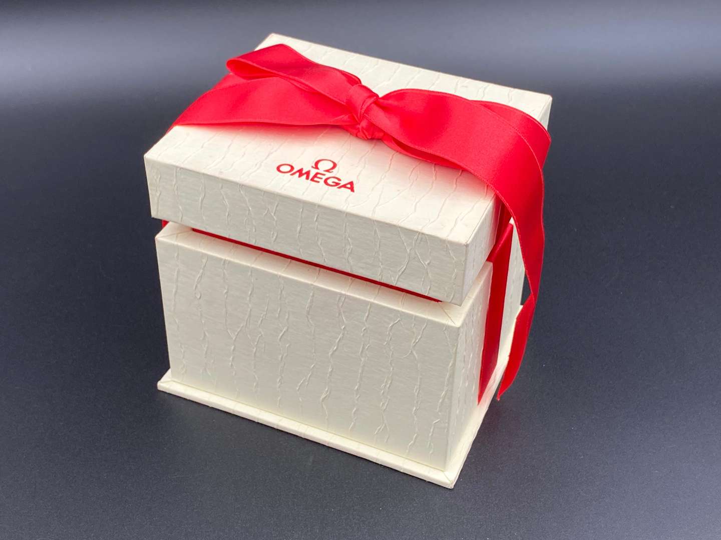 <p>OMEGA, DeVille, bi-metal quartz wristwatch,&nbsp;</p>