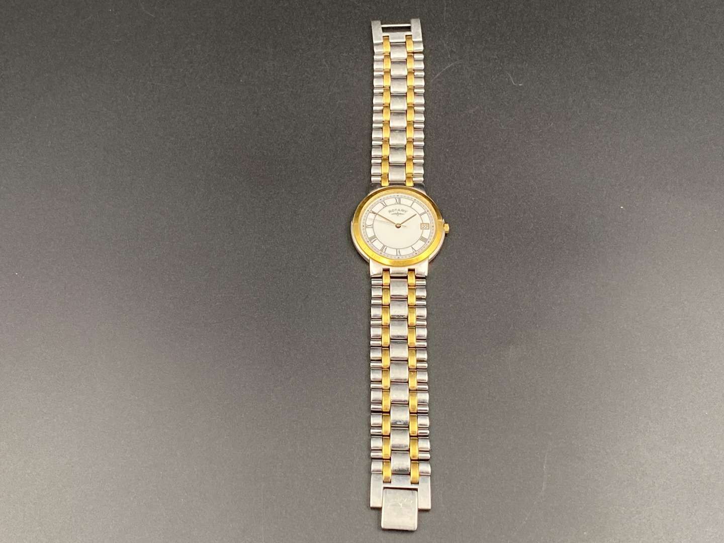 <p>ROTARY, steel & gold plated, quartz, calendar wristwatch, UCAR311, Ref 5021</p>