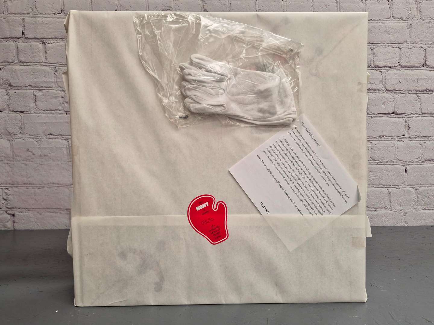 <p>MUHAMMAD ALI Signed&nbsp;Taschen GOAT Book Unopened Limited Edition Rare Cassius Clay</p>