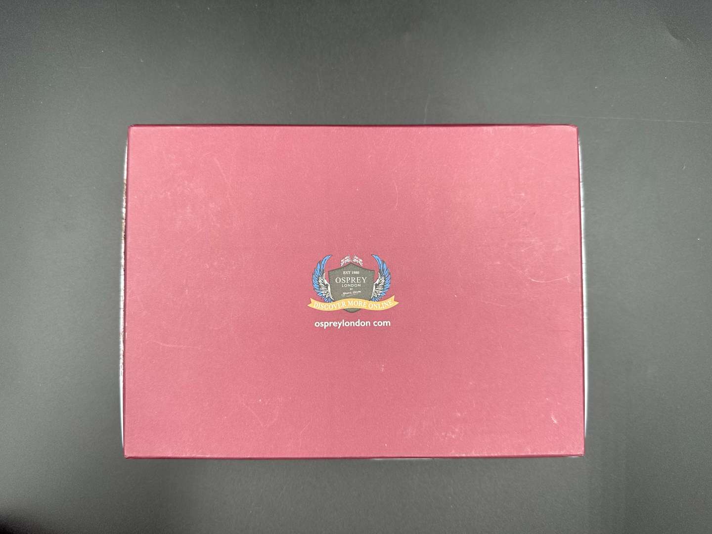 <p>OSPREY, LONDON, "Hampstead-Matinee leather purse, together with a Graeme Ellisdon Ltd Ed Silk Scarf,</p>