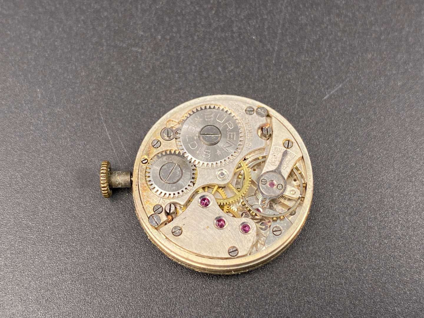 <p>BUREN ELDIS, 1930's 9ct gold wrist watch,</p>