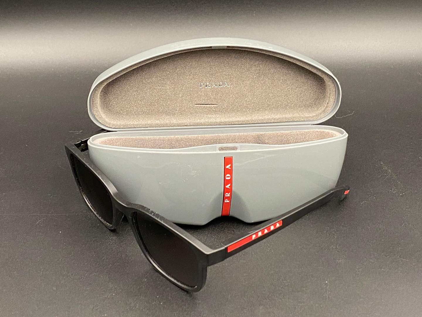 <p>PRADA, Italian branded, black framed sunglasses, VPS06P, 55/18, DGO-101, 145,</p>