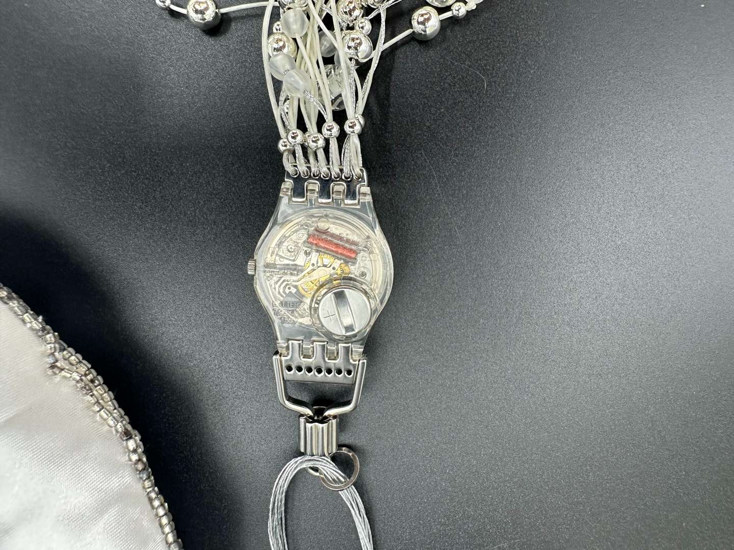 <p>SWATCH, “Sparkling Night” Necklace Watch , LZ1106S</p>