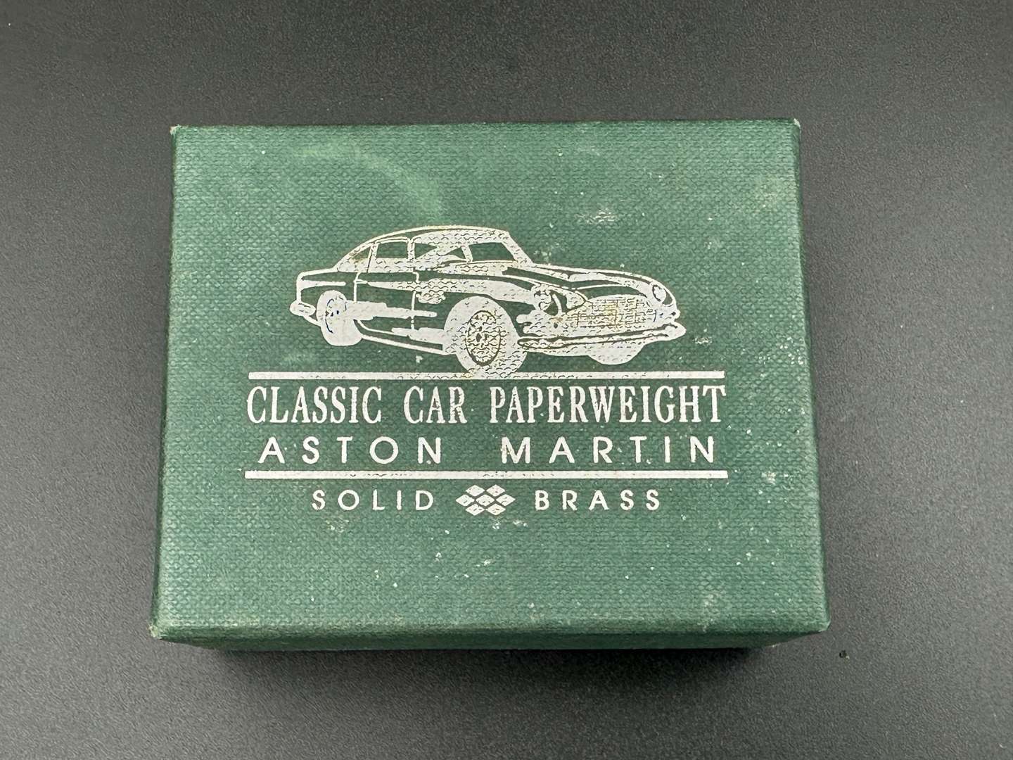 <p>Classic Car Paperweight, &nbsp;solid brass model,</p>