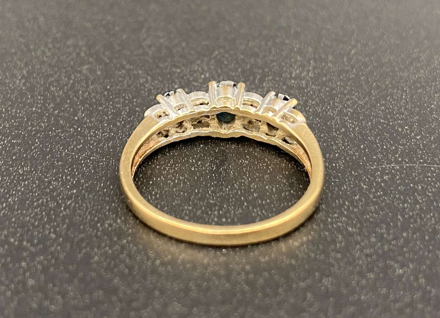 <p>Sapphire and Diamond, 9ct gold ring,</p>