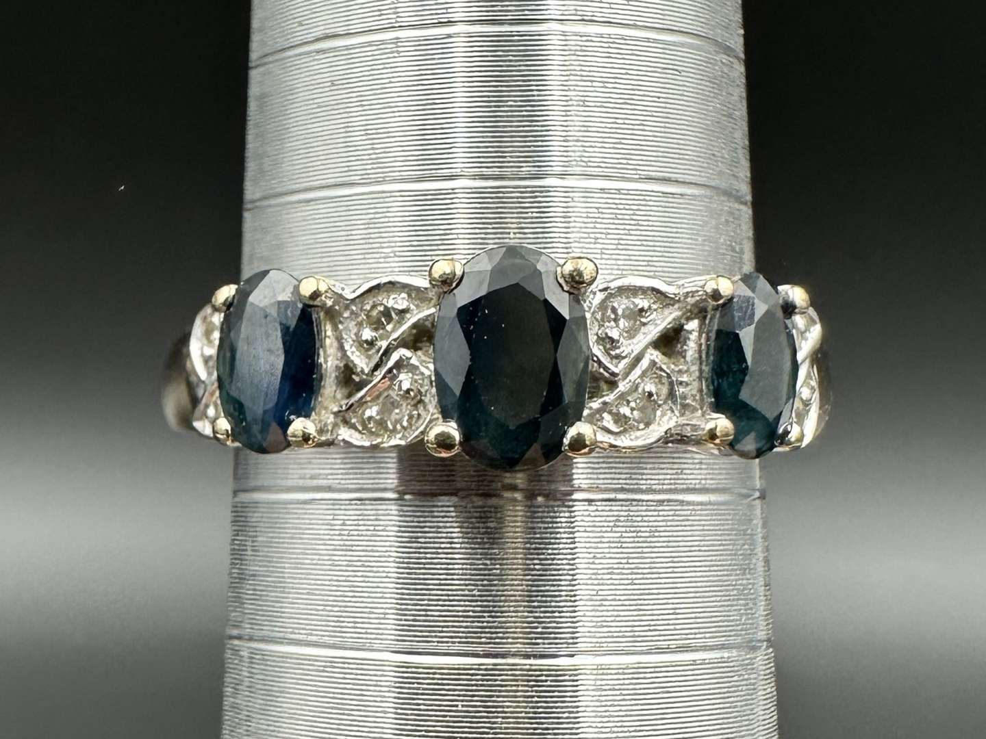<p>Sapphire and Diamond, 9ct gold ring,</p>