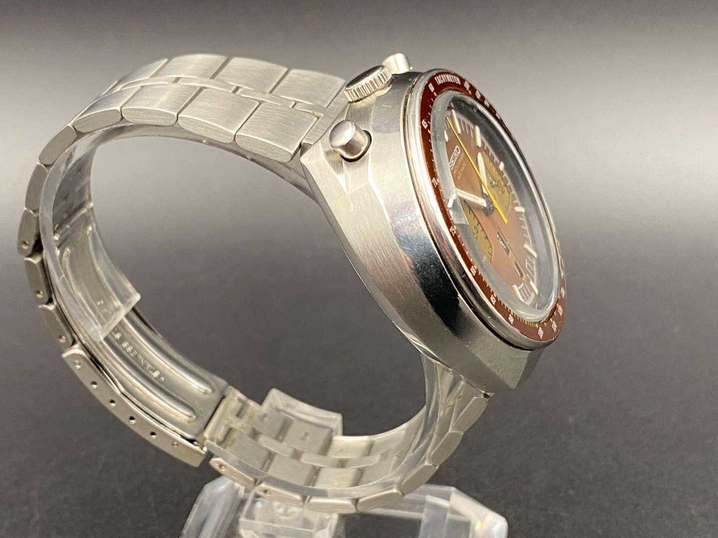 <p>SEIKO stainless steel Bulls Head chronograph wrist watch, 4N0419, 6138-0040</p>