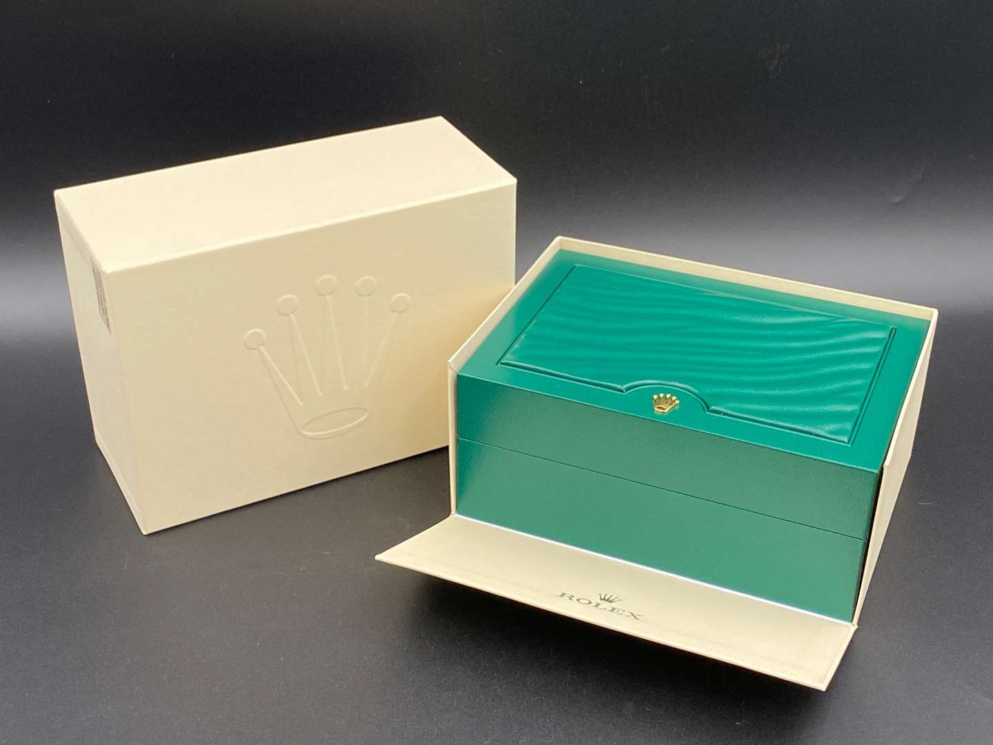 <p>ROLEX, GMT-MASTER II, stainless steel, chronograph wristwatch, 126710BLNR, OY9T2800,</p>