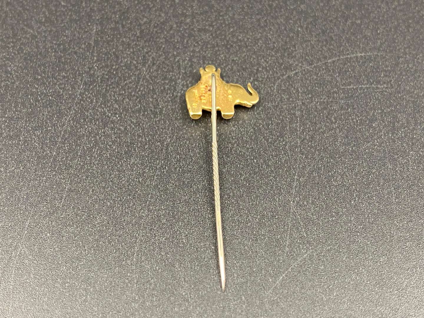 <p>FABERGE, .750 and enamel Elephant tie pin, 37/500,</p>