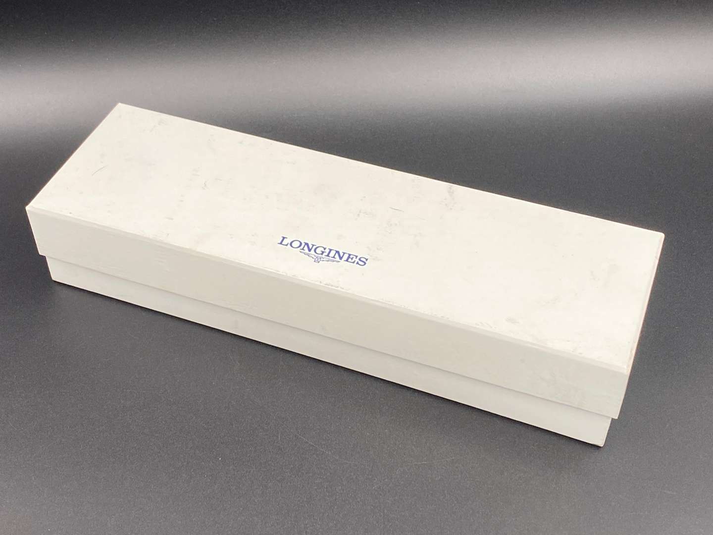 <p>LONGINES, 18ct gold, quartz, centre, calendar wrist watch,</p>