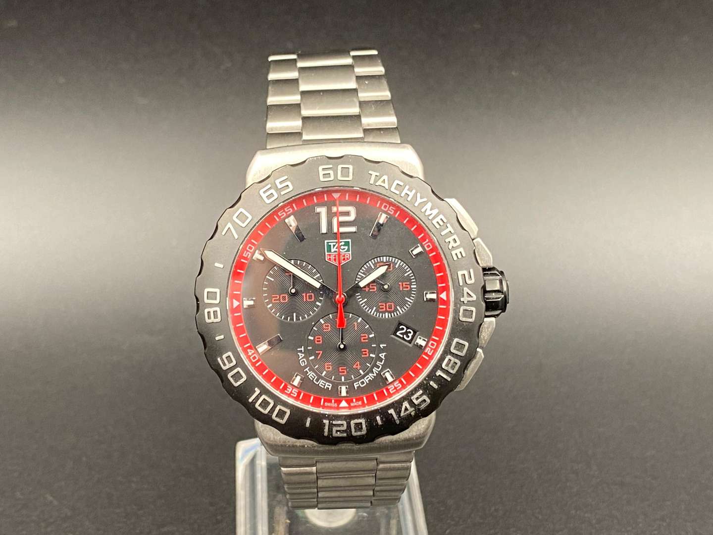 <p>TAG HEUER, &nbsp;FORMULA 1, stainless steel, quartz chronograph watch, CAU1116, RAB0661</p>