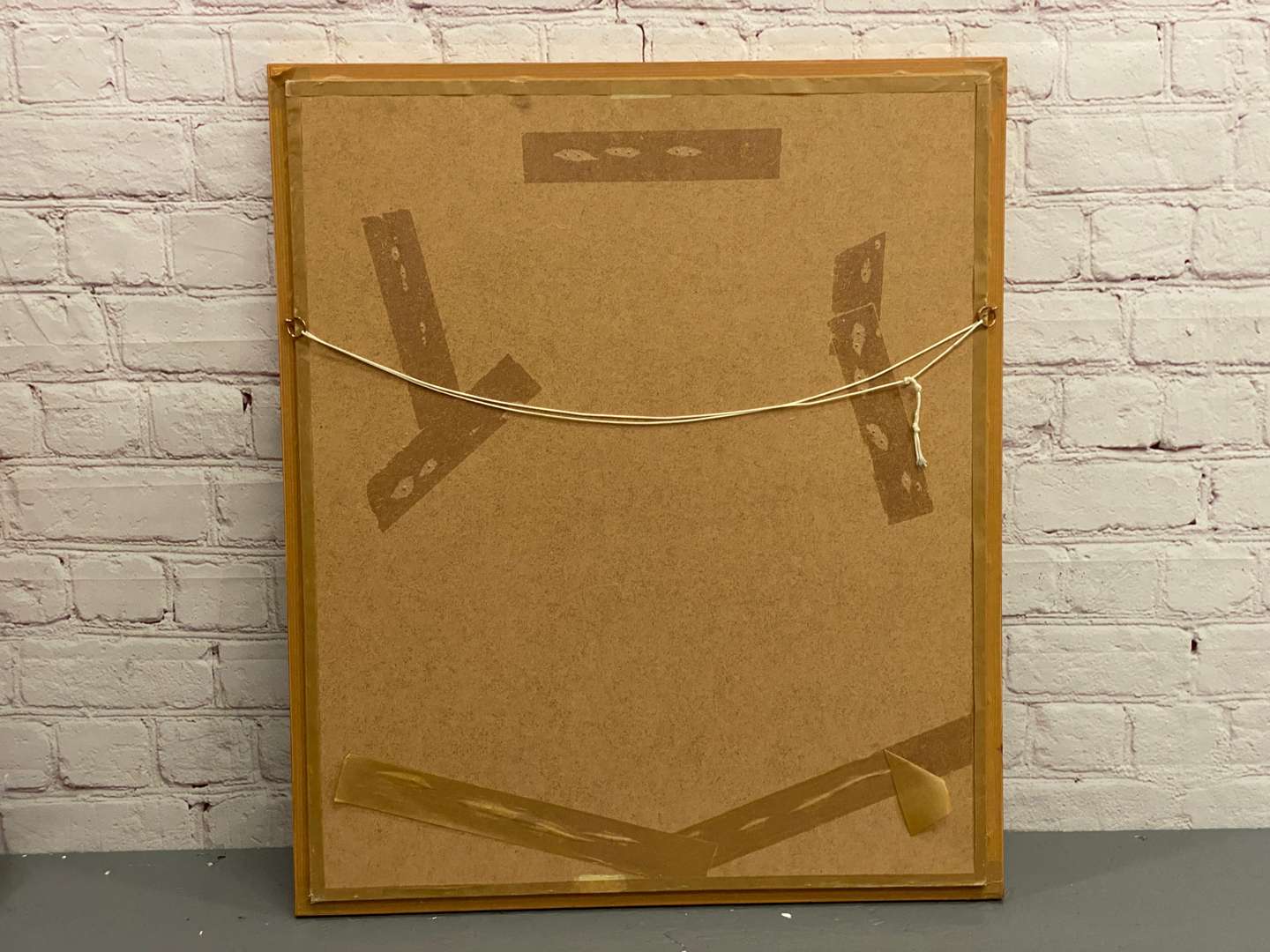 <p>ARSENAL, 1999-2000, signed and framed shirt. Thierry HENRY, #14</p>