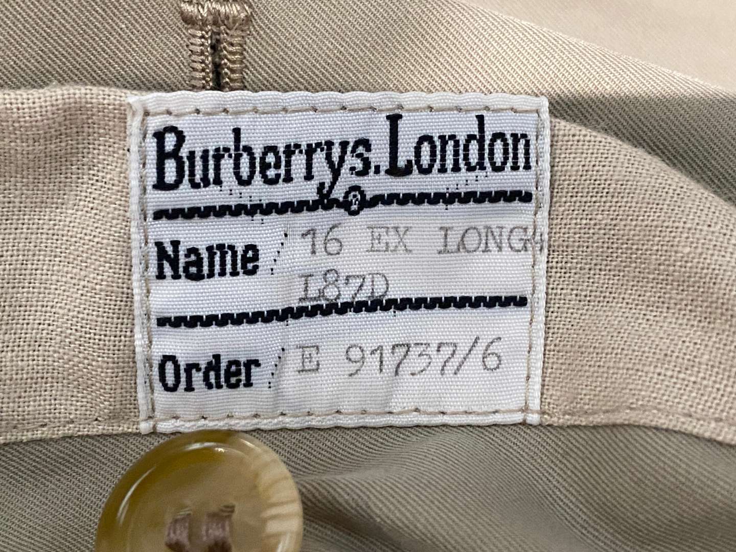 <p>BURBERRYS, ladies pale green, extra long, Trench coat,&nbsp;</p>