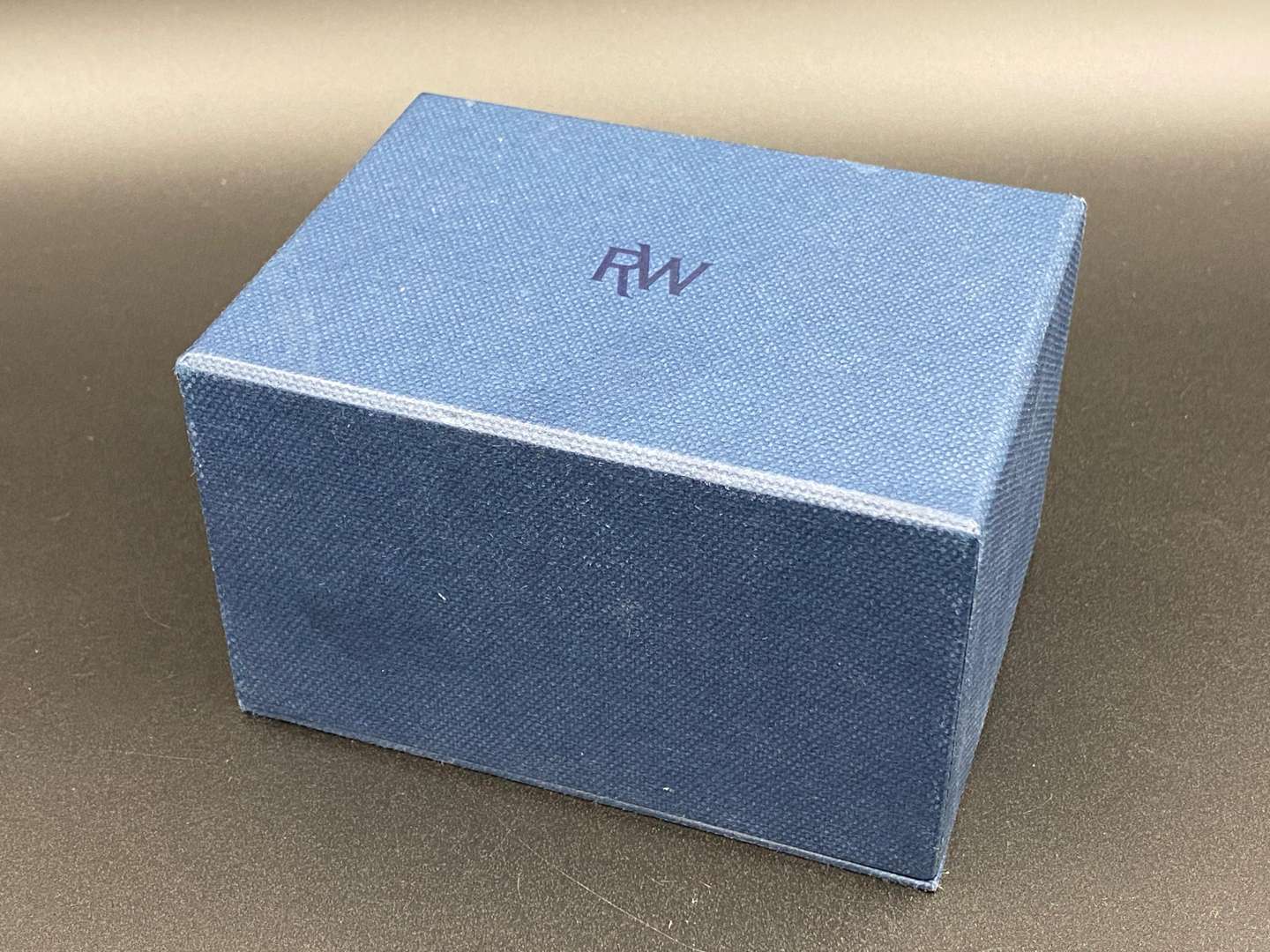 <p>RAYMOND WEIL, steel and gilt, calendar wristwatch, 5377, Z458027</p>