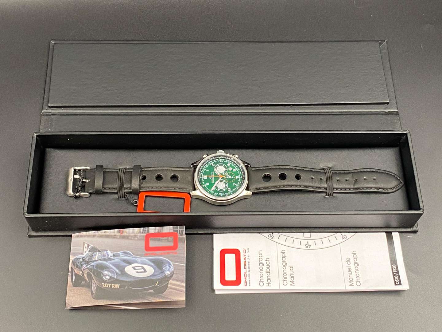 <p>OMOLOGATO, BRG, stainless steel, quartz, chronograph wristwatch,</p>