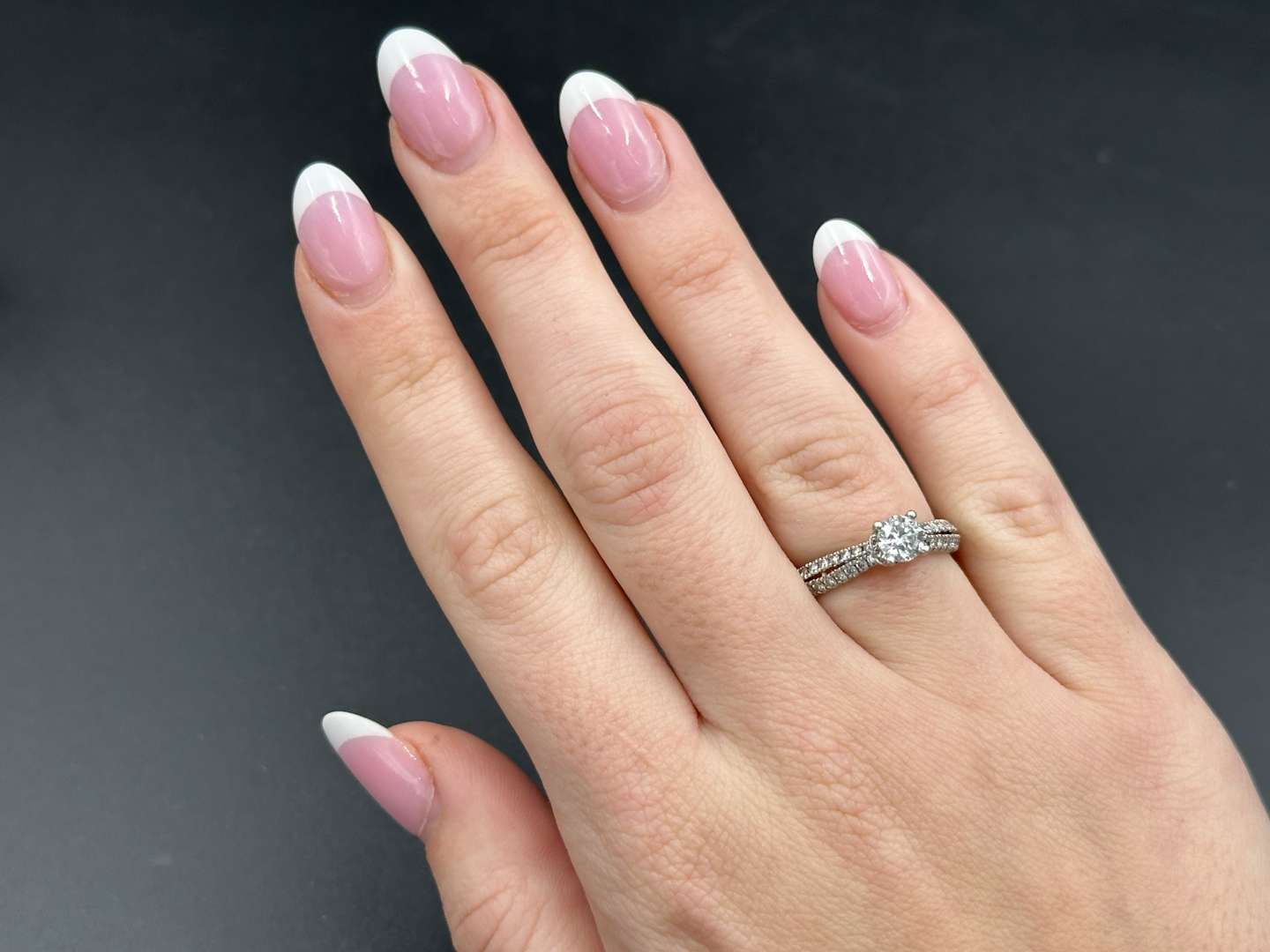 <p>VERA WANG, LOVE, platinum and diamond dress ring</p>