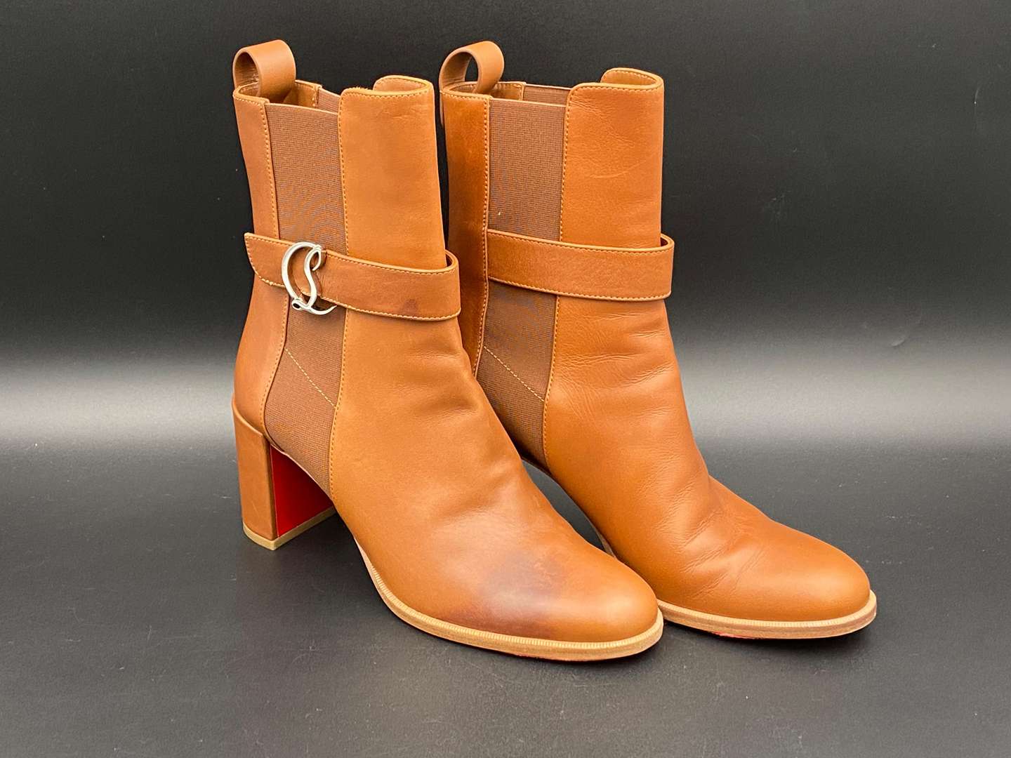 <p>CHRISTIAN LOUBOUTIN, Chelsea Booty, size 38</p>
