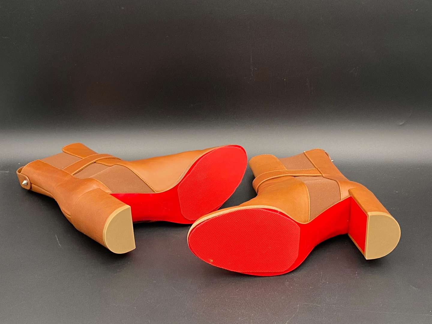 <p>CHRISTIAN LOUBOUTIN, Chelsea Booty, size 38</p>