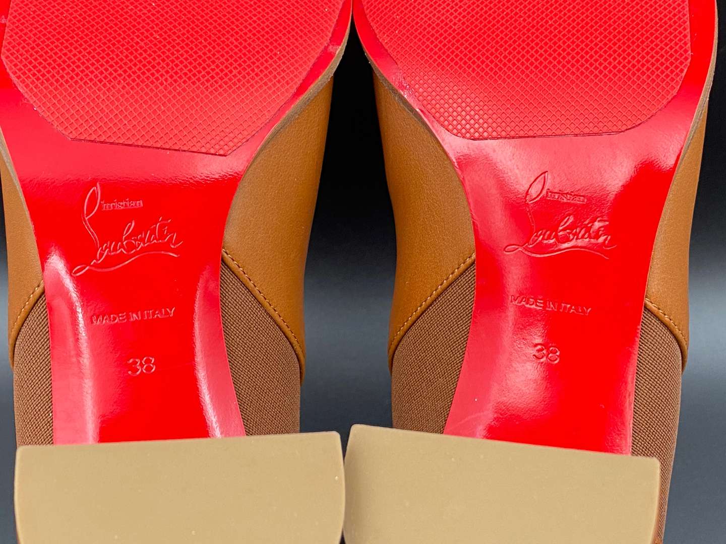 <p>CHRISTIAN LOUBOUTIN, Chelsea Booty, size 38</p>