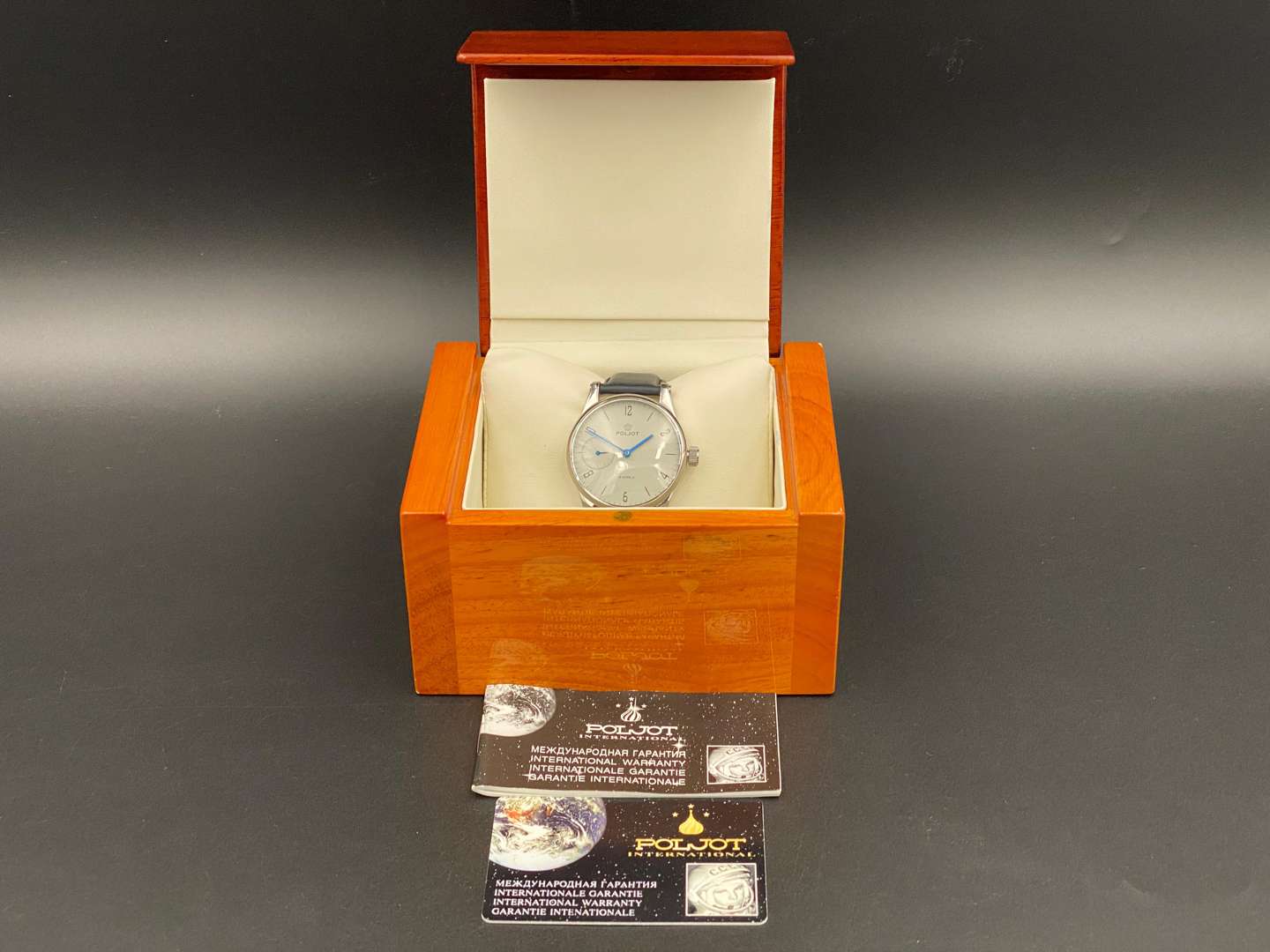 <p>POLJOT, stainless steel wristwatch, 36022, 67/100,&nbsp;</p>